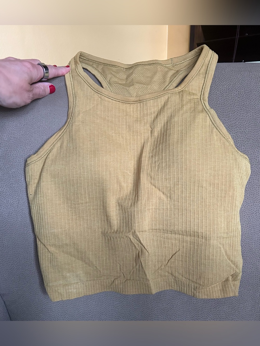 Women's Lululemon cropped Ebb to Street Tank